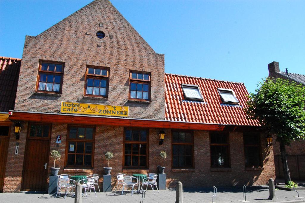 Hotel Cafe 'T Zonneke Oosterhout  Exterior foto